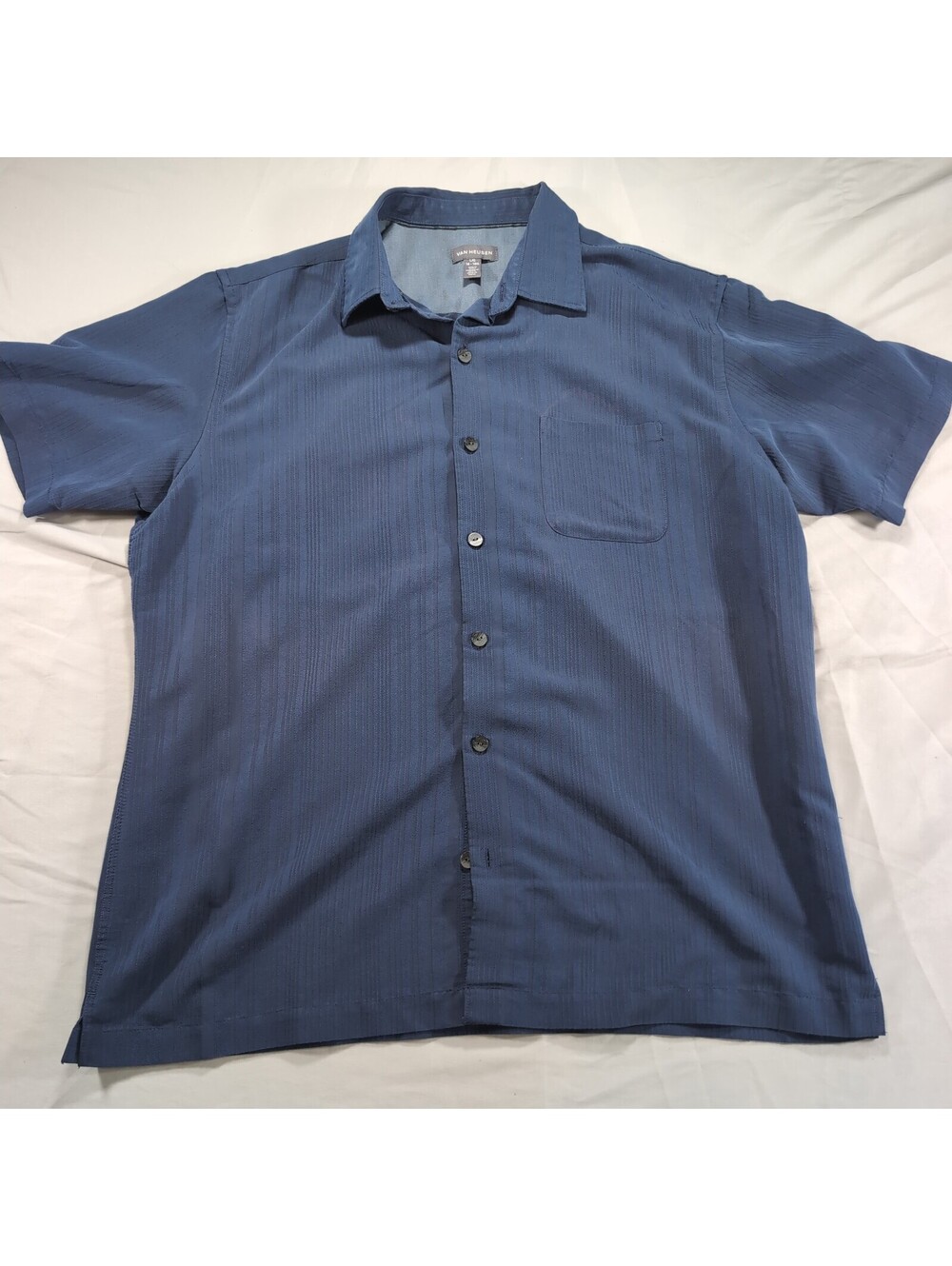 Van Heusen blue short sleeve button front shirt